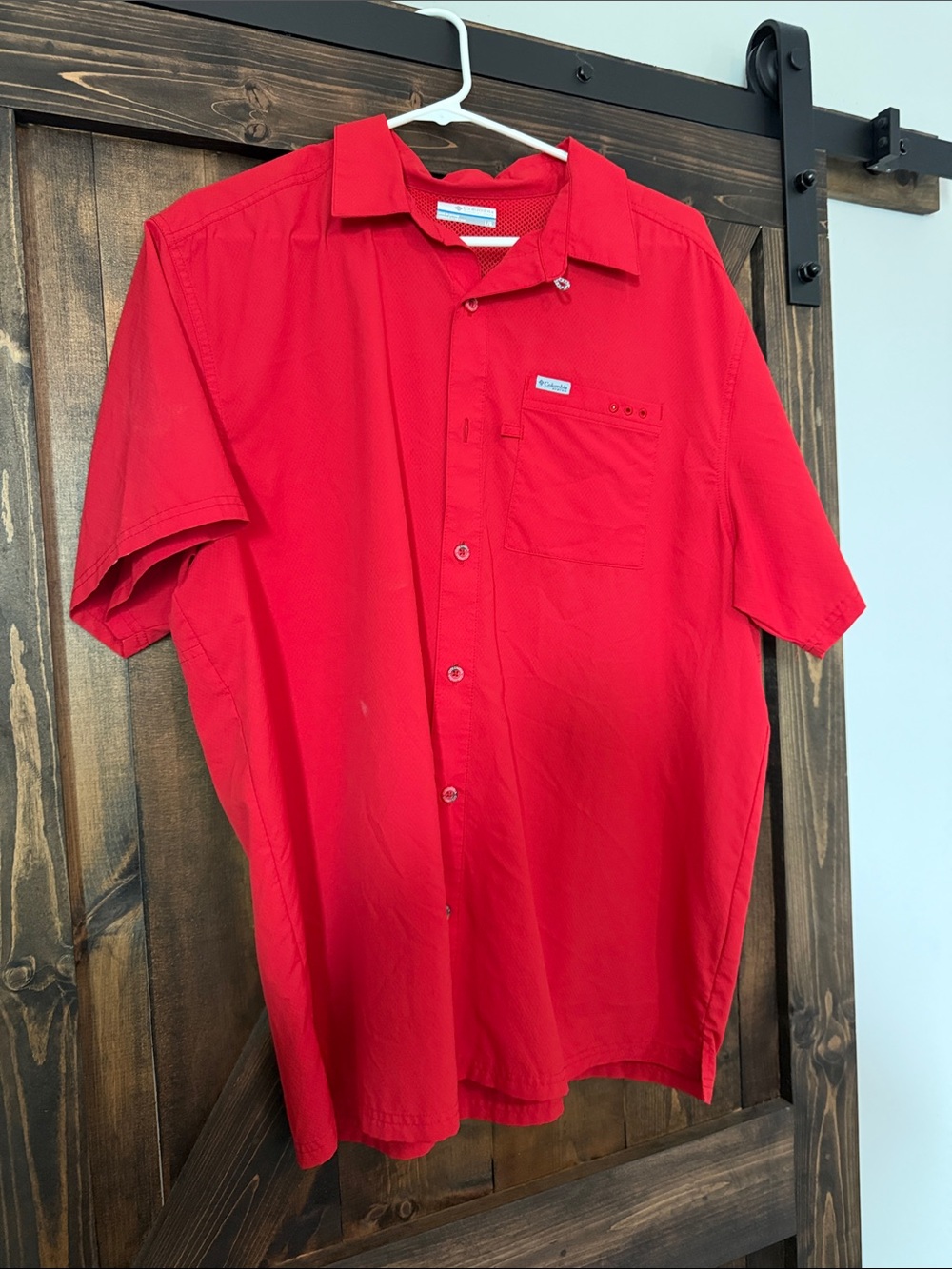 Columbia Red Short Sleeve Button-Down Camp Shirt